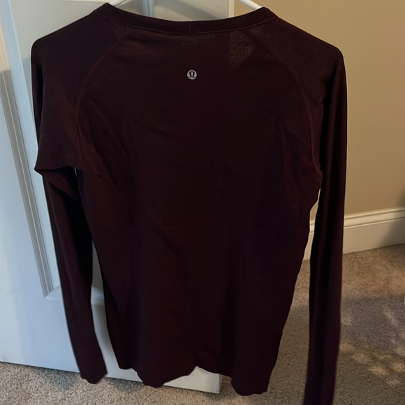 Maroon lululemon long sleeve tee - Picture 2 of 3